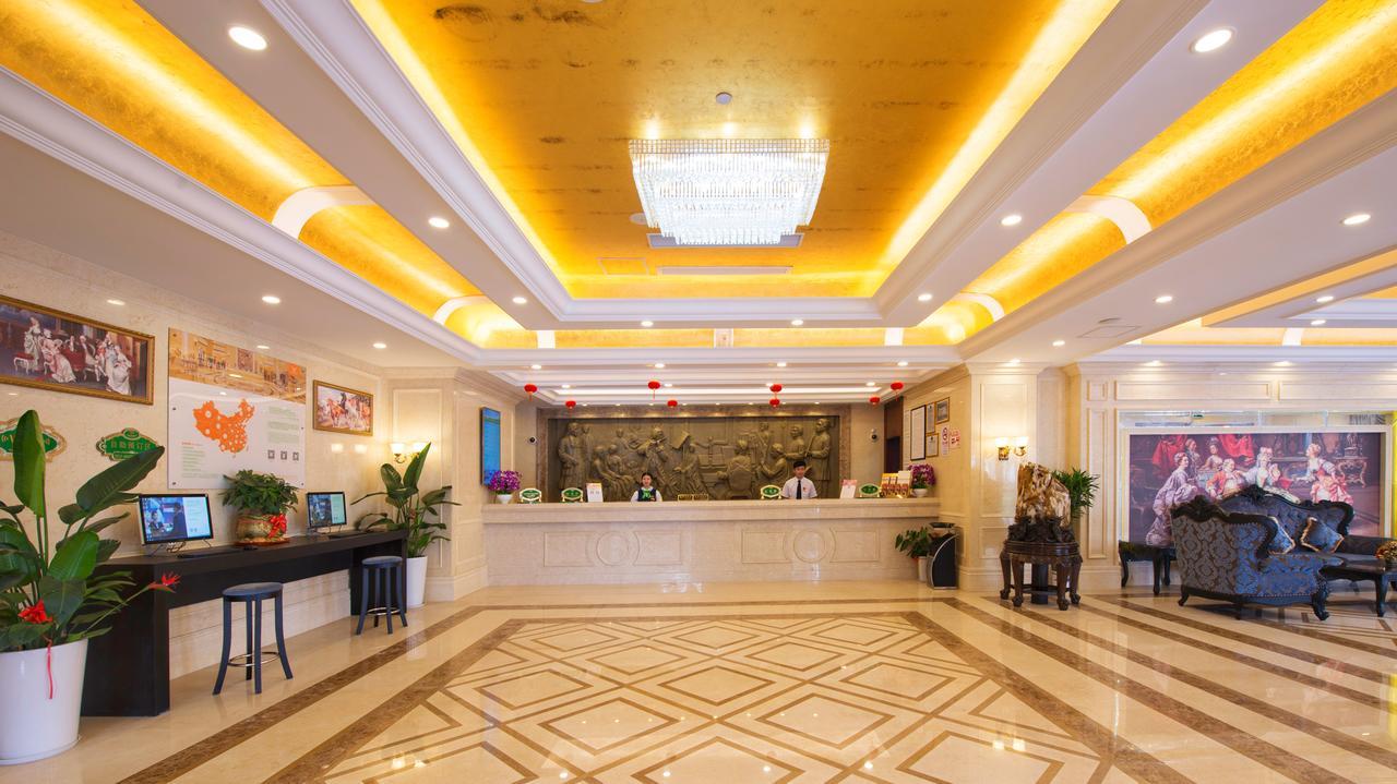 Vienna Hotel Jinshan New City Wanda Plaza Exterior photo